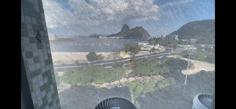 Em frente a Praia de Botafogo, vista incrível!